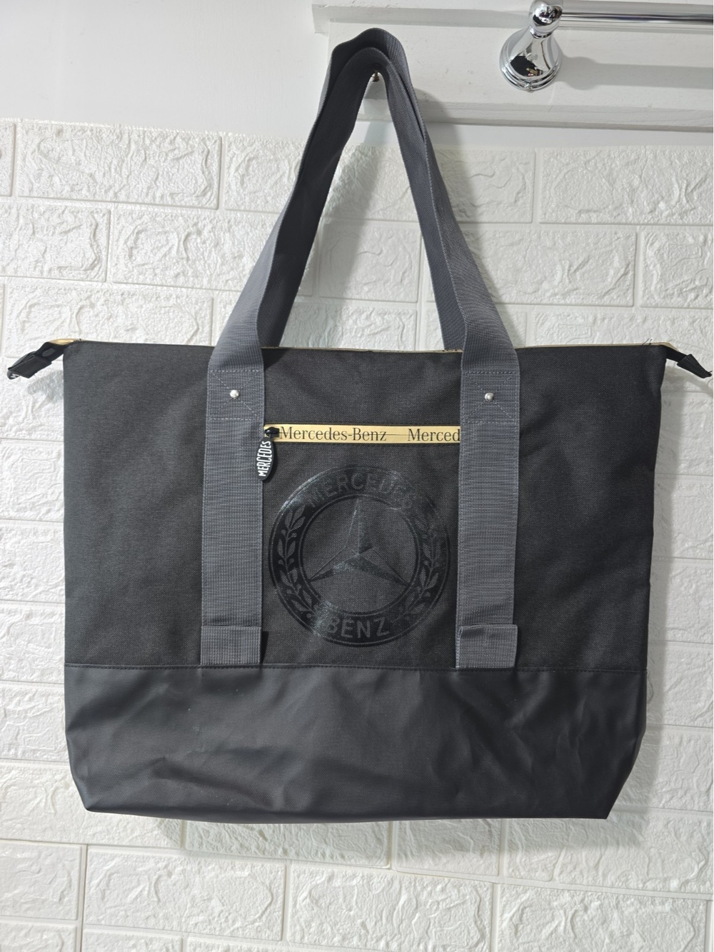 Genuine Mercedes Benz Boat Bag / Tote / Purse OEM Boutique Item Discontinued